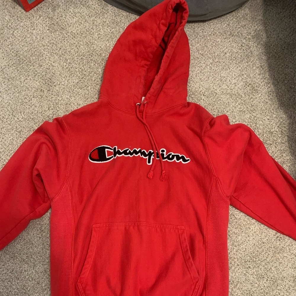 barely worn champion hoodie